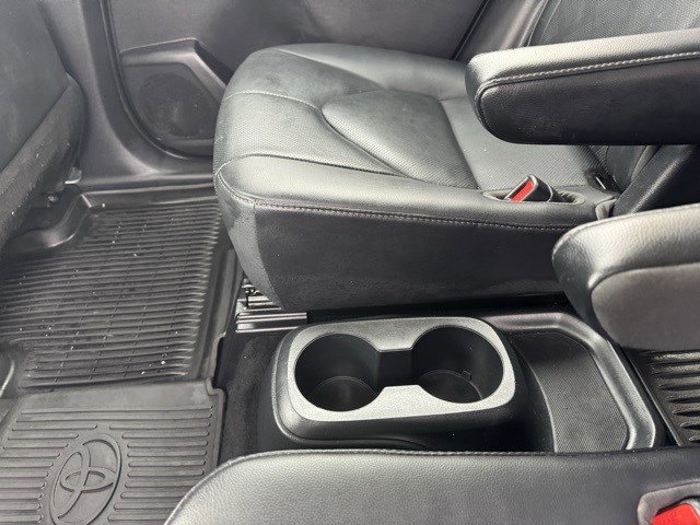 Used 2021 Toyota Highlander Platinum image 29