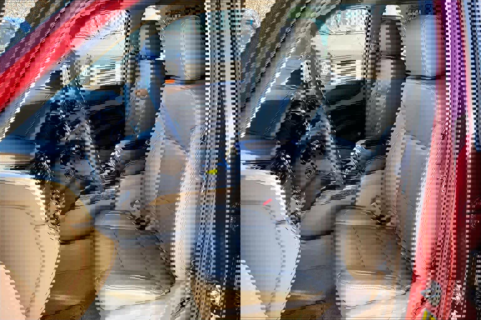 Used 2018 Chevrolet Tahoe LT image 9