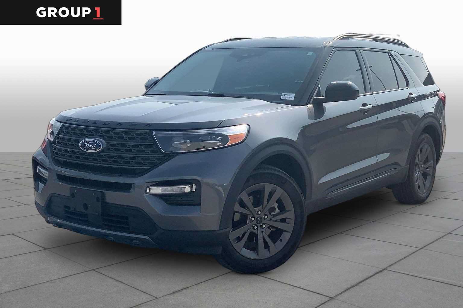 Certified 2023 Ford Explorer XLT w/ Equipment Group 202A