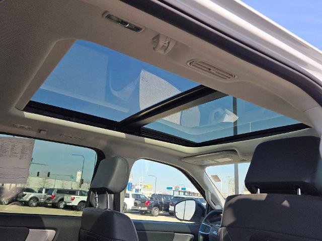 Certified 2025 Ford Expedition Active AWD/4WD image 10
