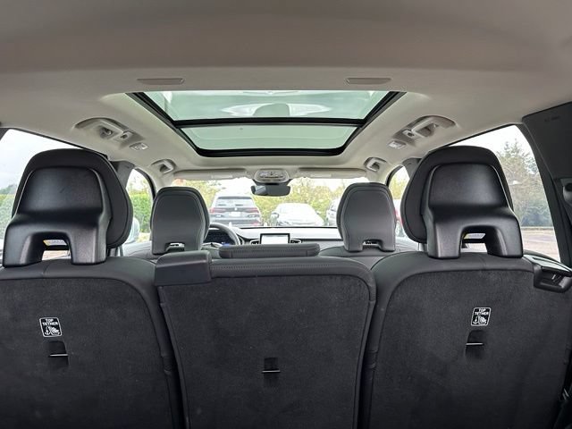 Used 2025 Volvo XC90 B6 Plus AWD/4WD image 33
