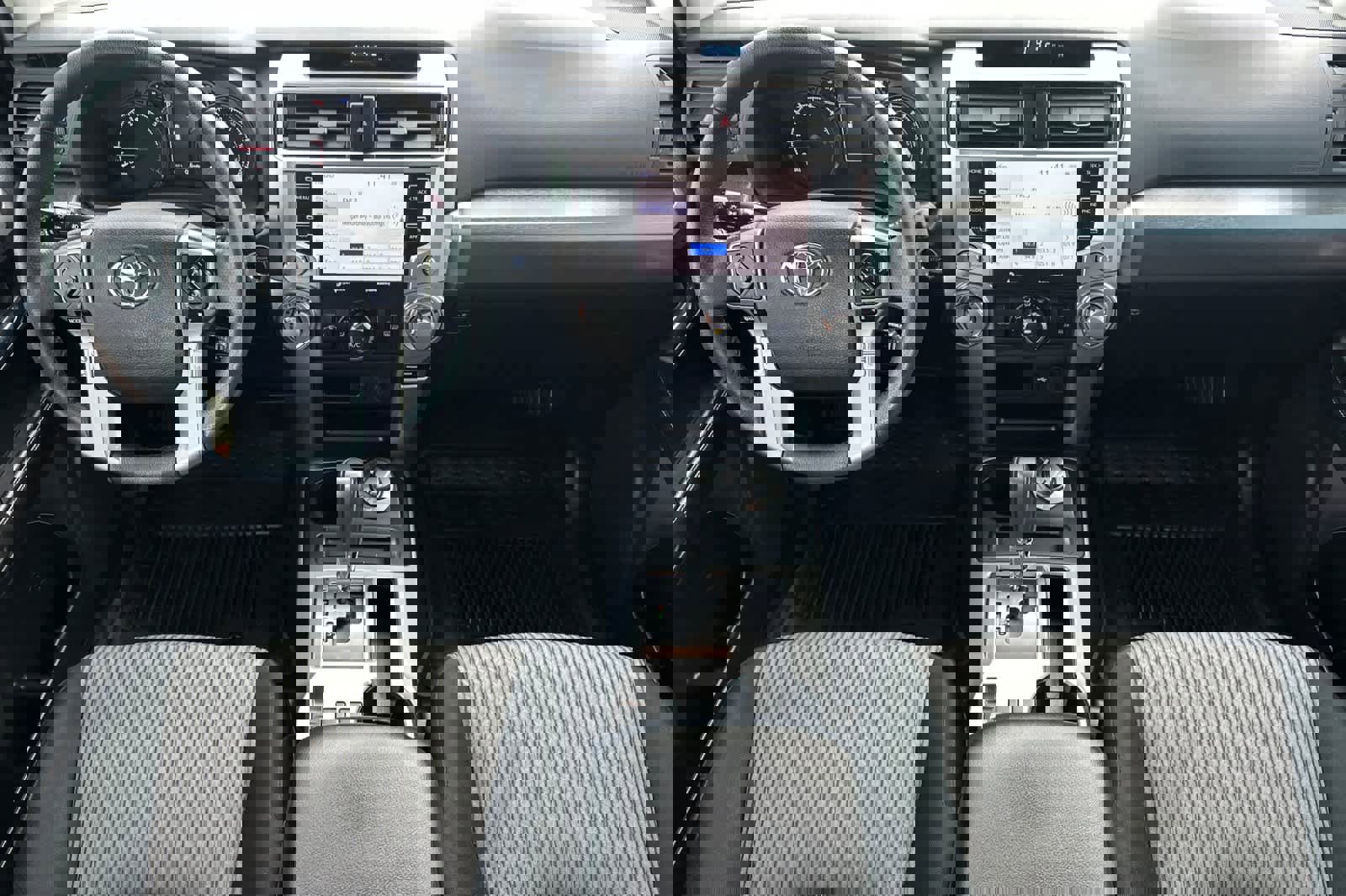 Used 2023 Toyota 4Runner SR5 video 3