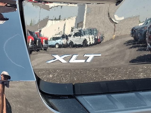 Certified 2023 Ford Explorer XLT w/ Equipment Group 202A AWD/4WD image 35