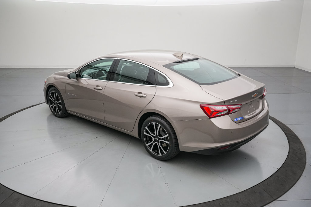 Used 2024 Chevrolet Malibu LT FWD image 6