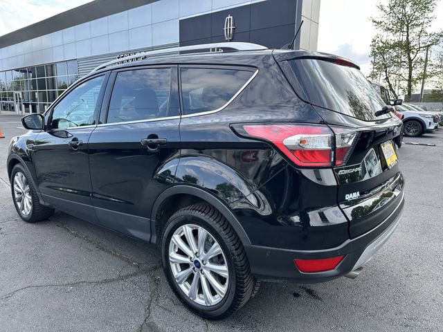 Certified 2018 Ford Escape Titanium image 3