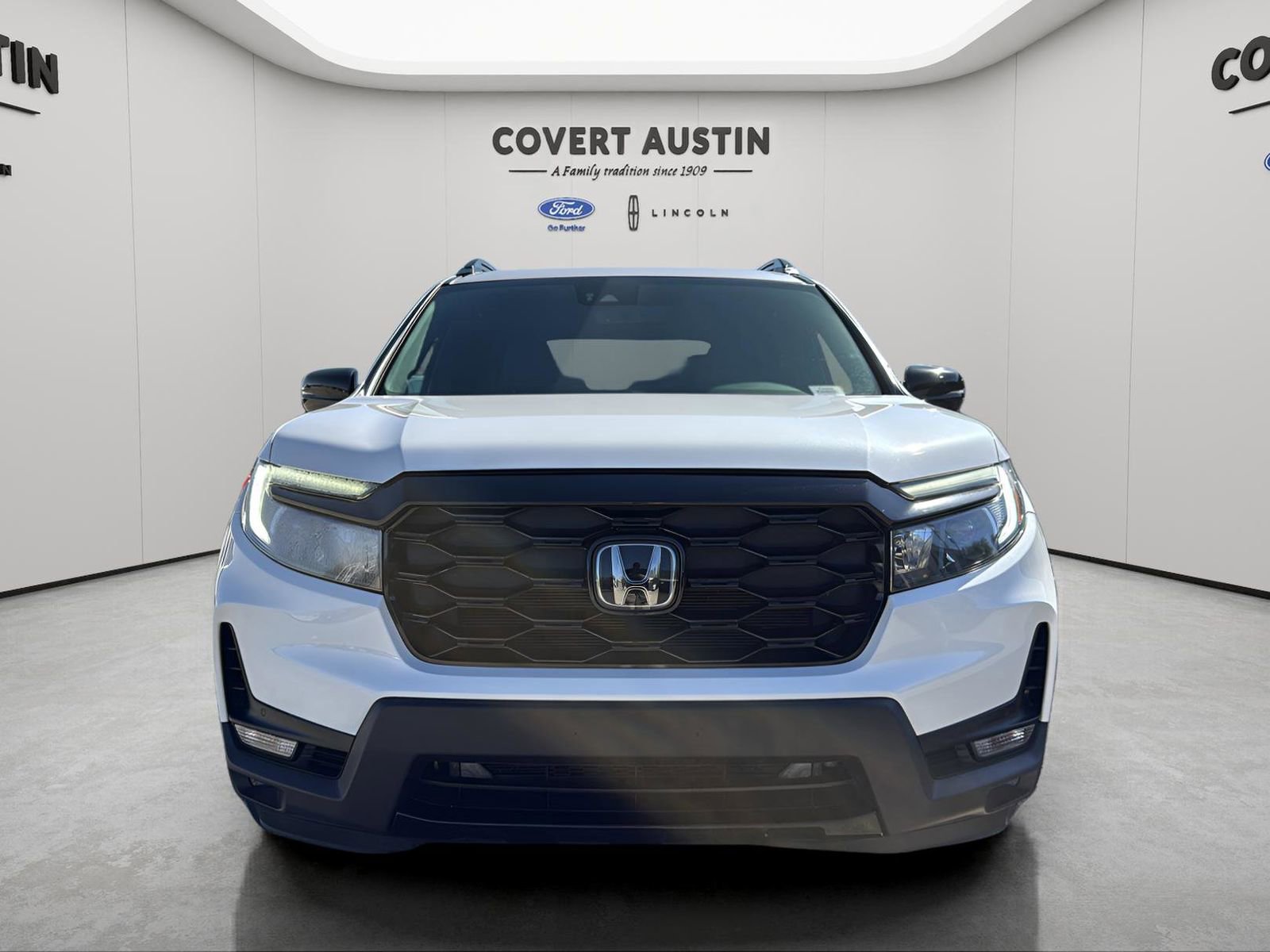 Used 2023 Honda Passport Elite image 8