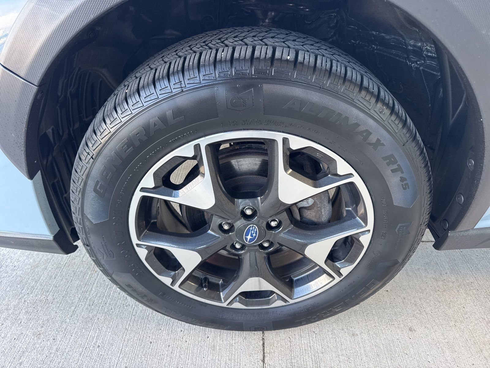 Used 2019 Subaru Crosstrek 2.0i Premium image 17