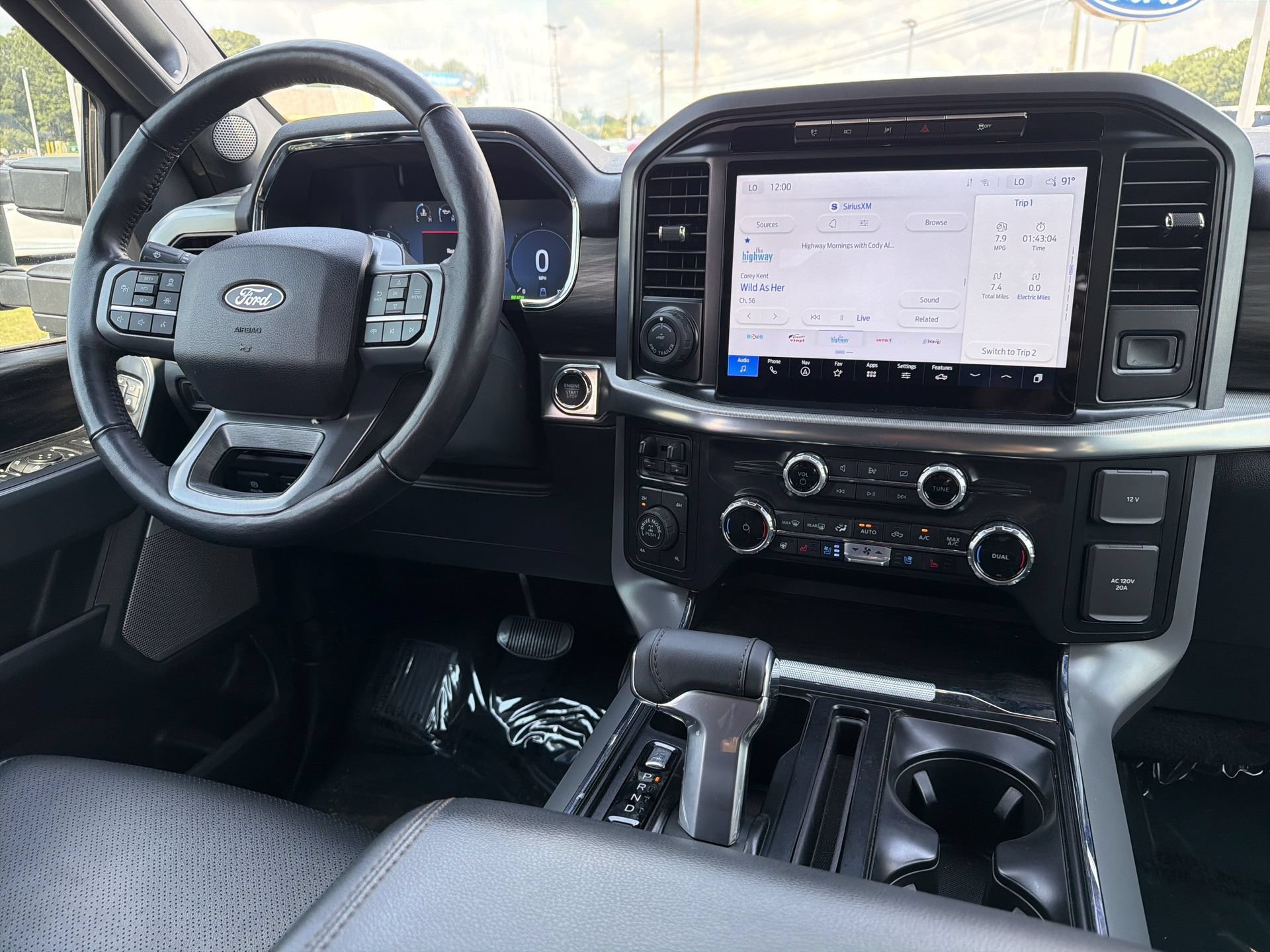 Certified 2024 Ford F150 Lariat w/ Tow/Haul Package AWD/4WD image 3