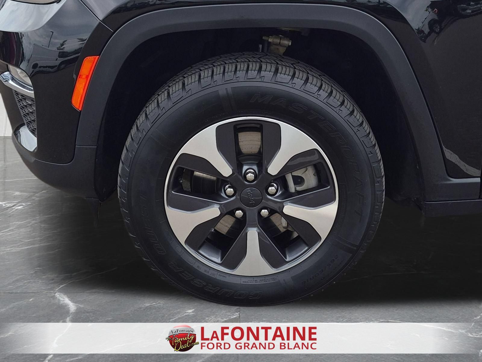 Used 2024 Jeep Grand Cherokee Limited 4xe AWD/4WD image 34