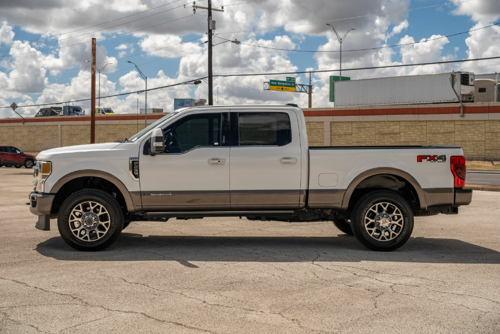 Certified 2021 Ford F250 King Ranch w/ King Ranch Ultimate Package AWD/4WD image 5
