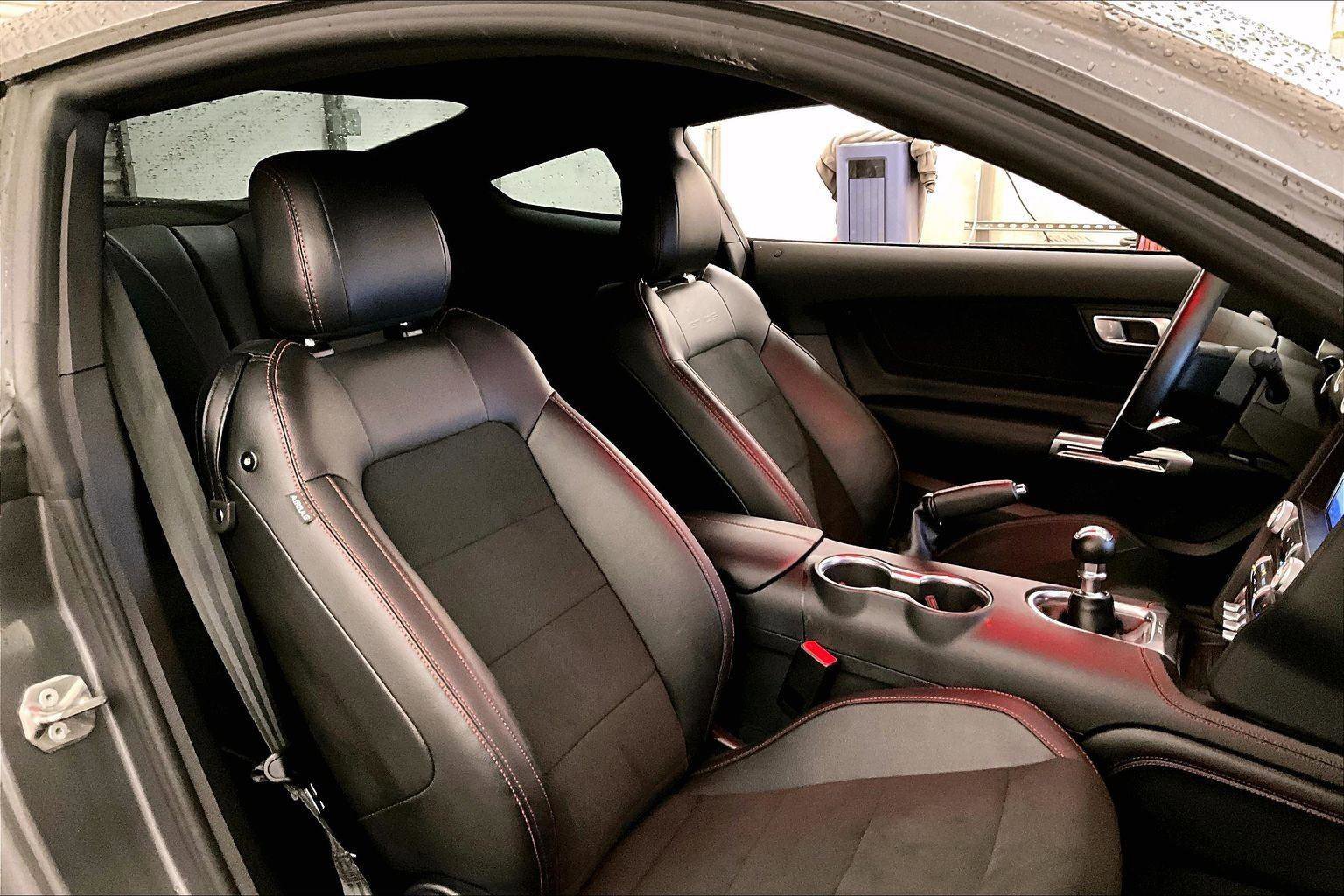 Certified 2022 Ford Mustang GT Premium w/ Equipment Group 401A image 9