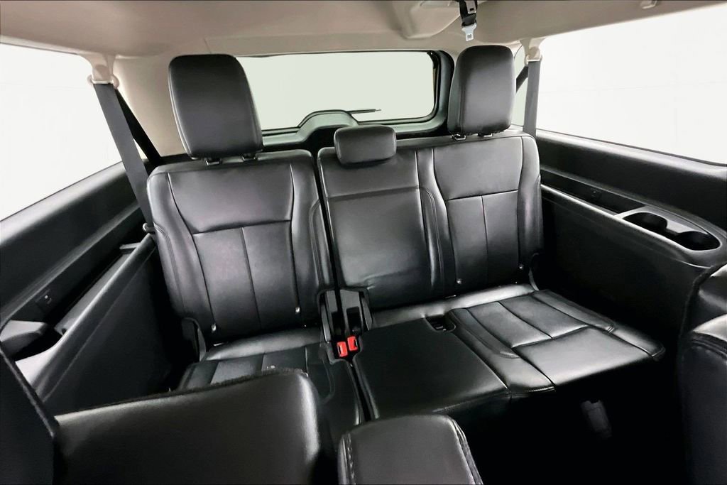 Certified 2024 Ford Expedition Max XLT image 28