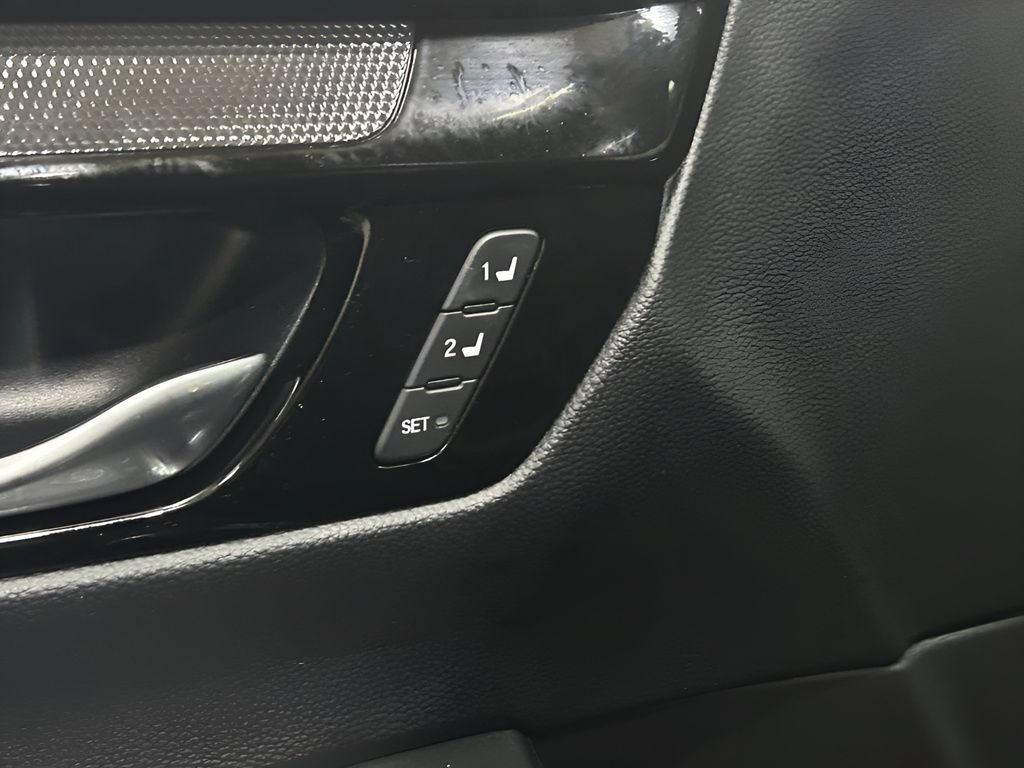 Used 2024 Honda CR-V EX-L image 14