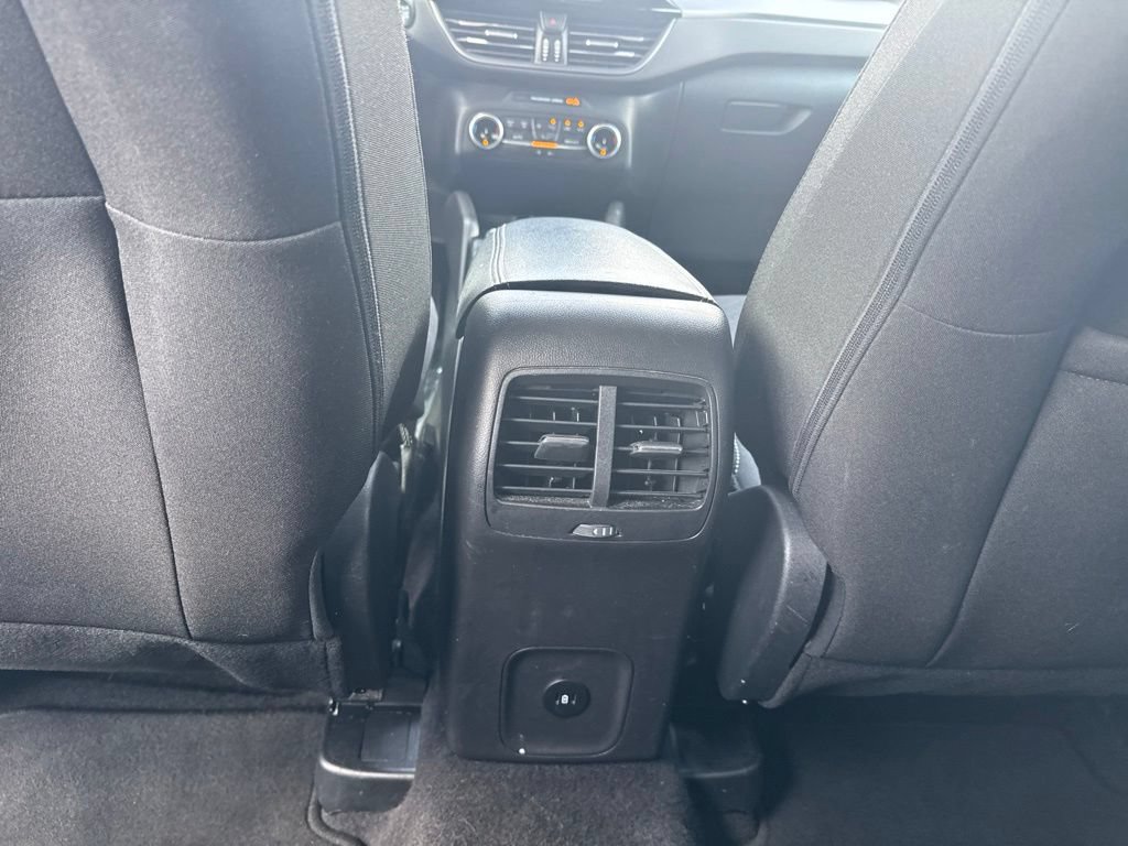 Certified 2024 Ford Escape Active FWD image 17