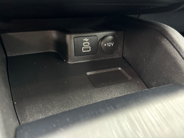Certified 2024 Ford Escape Active AWD/4WD image 23