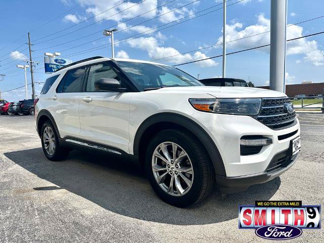 Certified 2020 Ford Explorer XLT w/ Equipment Group 202A AWD/4WD image 4