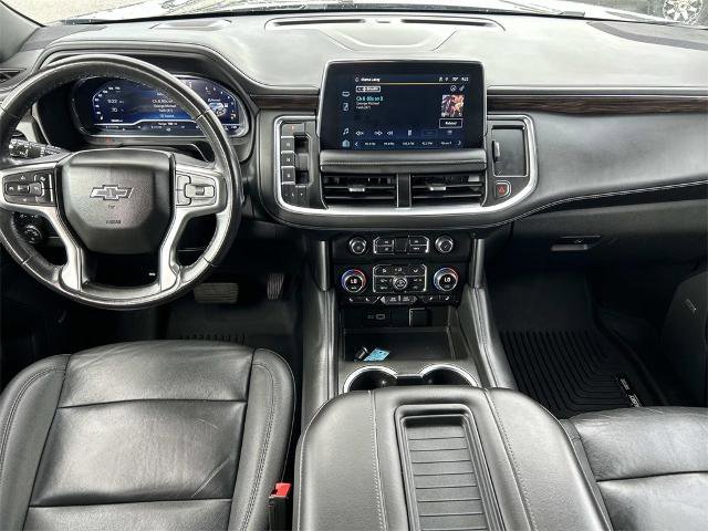 Used 2022 Chevrolet Suburban Z71 image 13