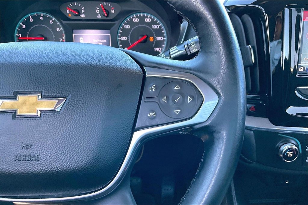 Used 2023 Chevrolet Traverse LT image 11