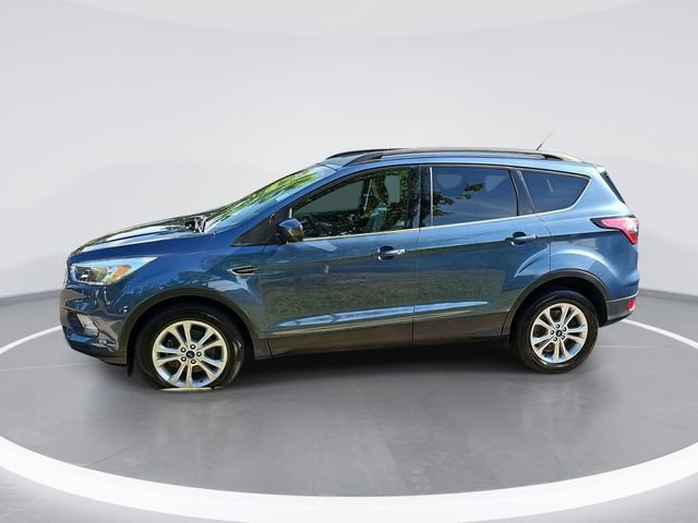 Certified 2018 Ford Escape SE FWD image 2