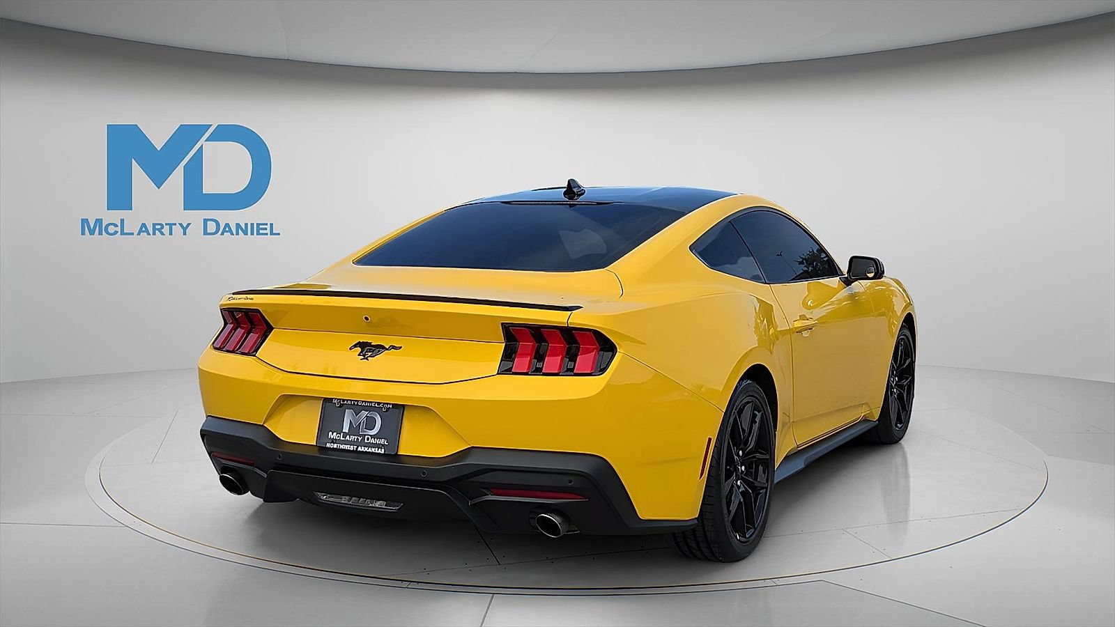 Certified 2024 Ford Mustang Coupe RWD image 5