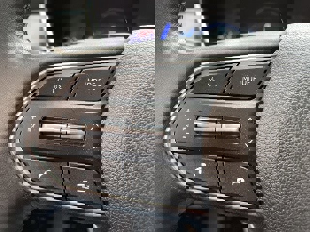 Used 2020 Hyundai Santa Fe Limited image 22