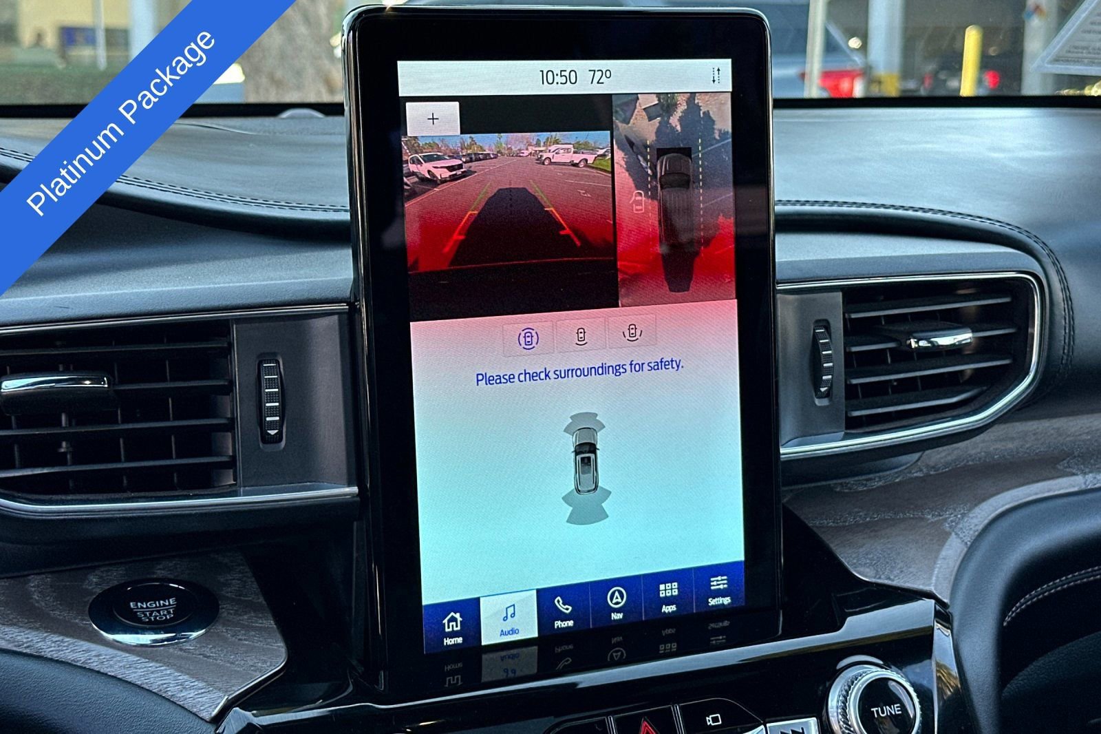 Certified 2022 Ford Explorer Platinum w/ Equipment Group 601A image 20