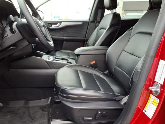Certified 2024 Ford Escape Platinum AWD/4WD image 14