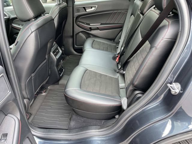 Certified 2024 Ford Edge ST-Line AWD/4WD image 3