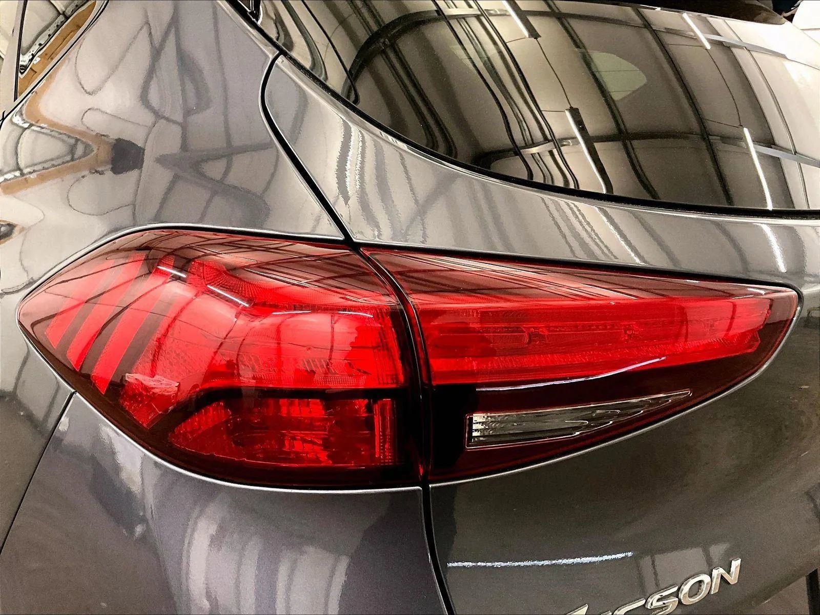 Used 2019 Hyundai Tucson Value AWD/4WD image 28