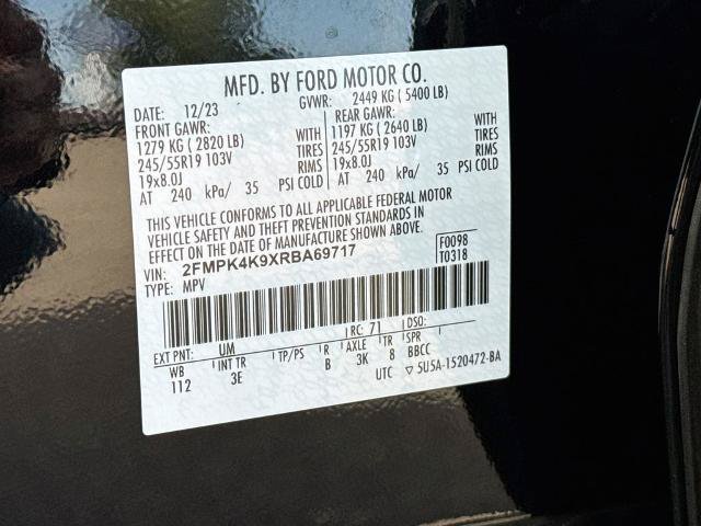Certified 2024 Ford Edge Titanium AWD/4WD image 23
