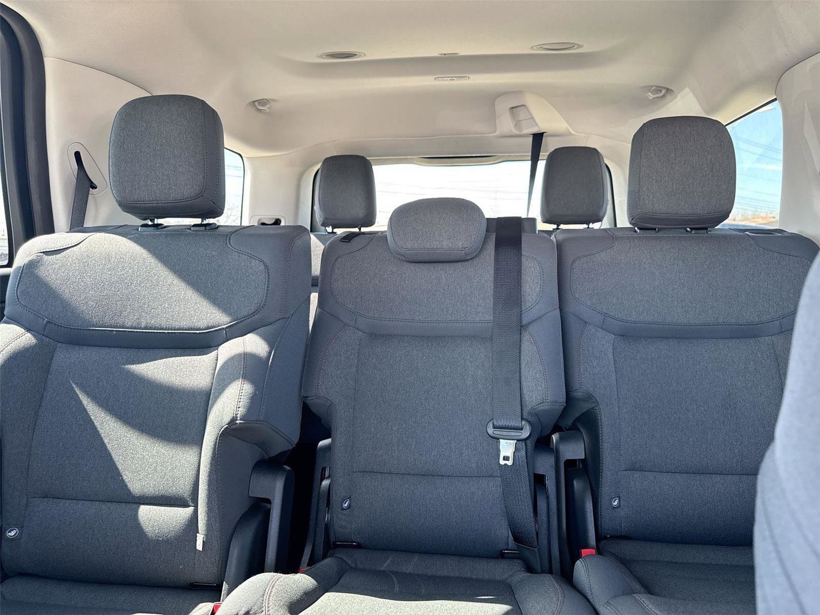 Certified 2025 Ford Expedition Active RWD image 24