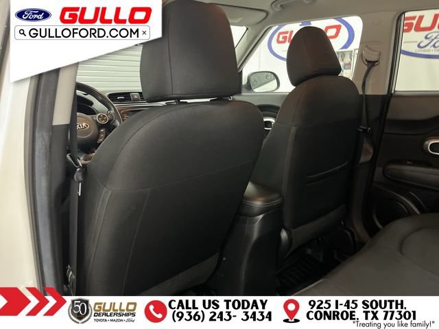Used 2017 Kia Soul + FWD image 15