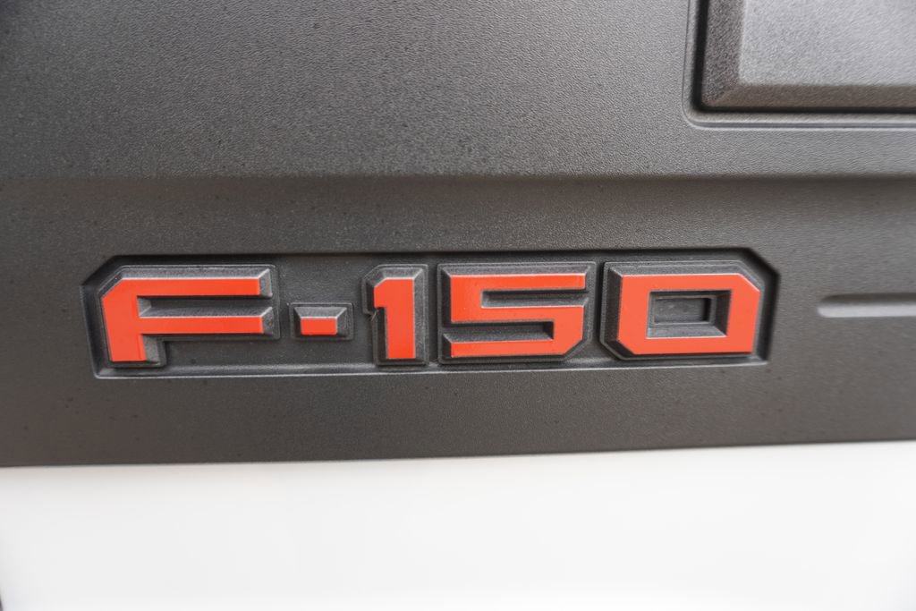 Certified 2022 Ford F150 Raptor w/ Equipment Group 801A High AWD/4WD image 37