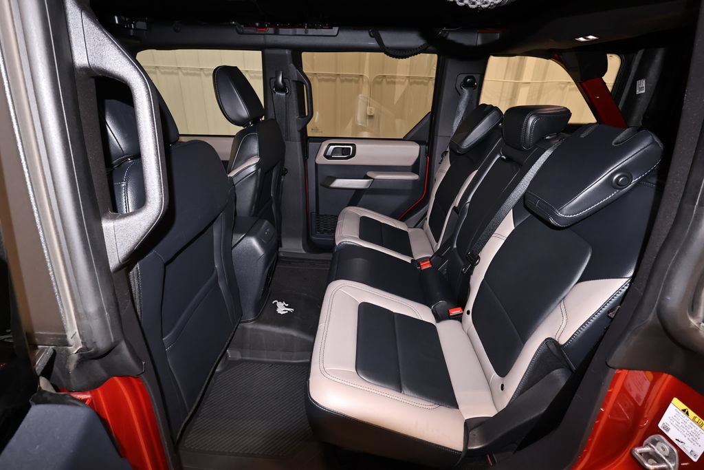 Certified 2023 Ford Bronco Wildtrak AWD/4WD image 16