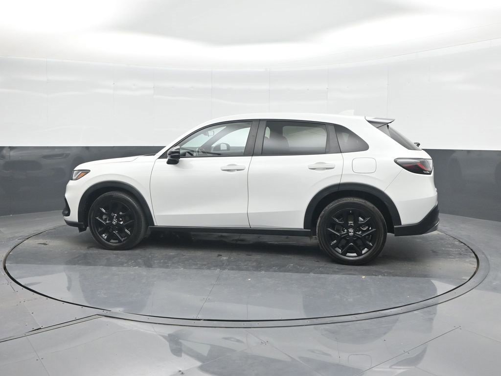 Used 2023 Honda HR-V Sport image 3