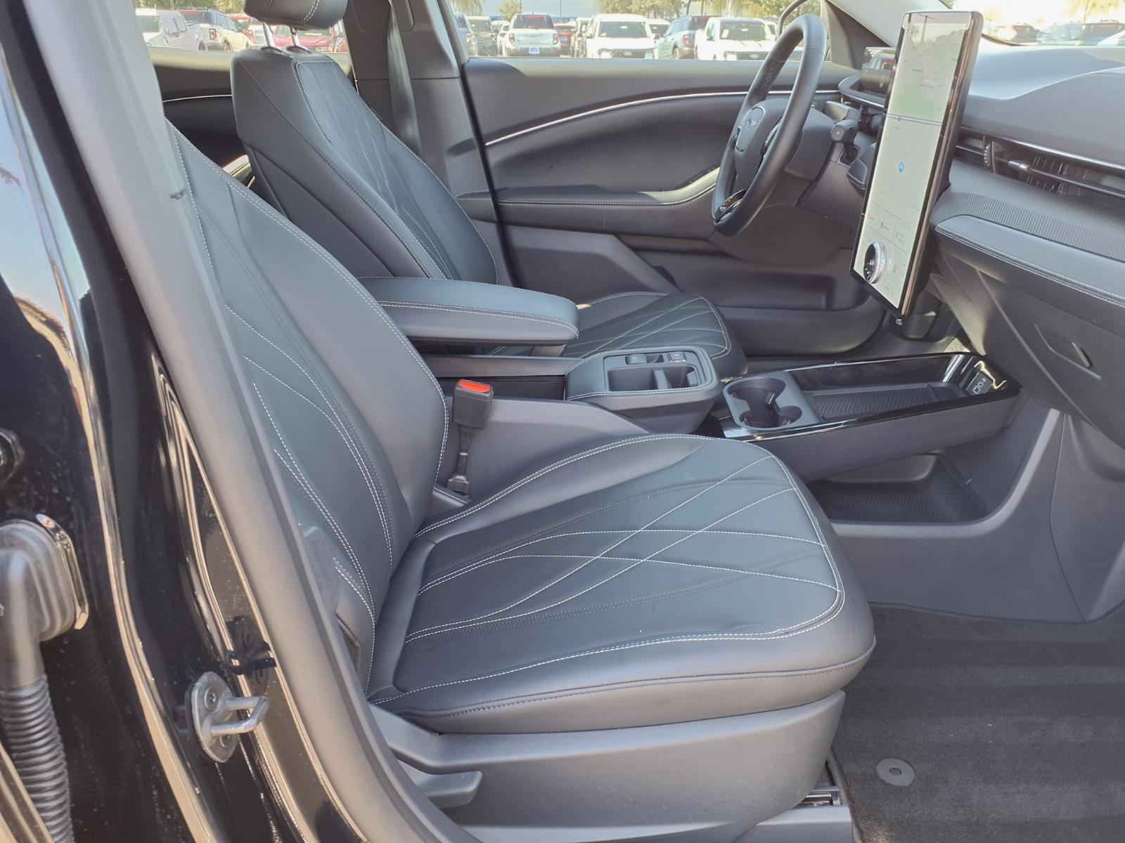 Certified 2025 Ford Mustang Mach-E Select RWD image 11