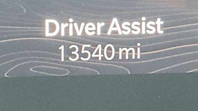 Used 2025 Jeep Grand Cherokee Limited image 14