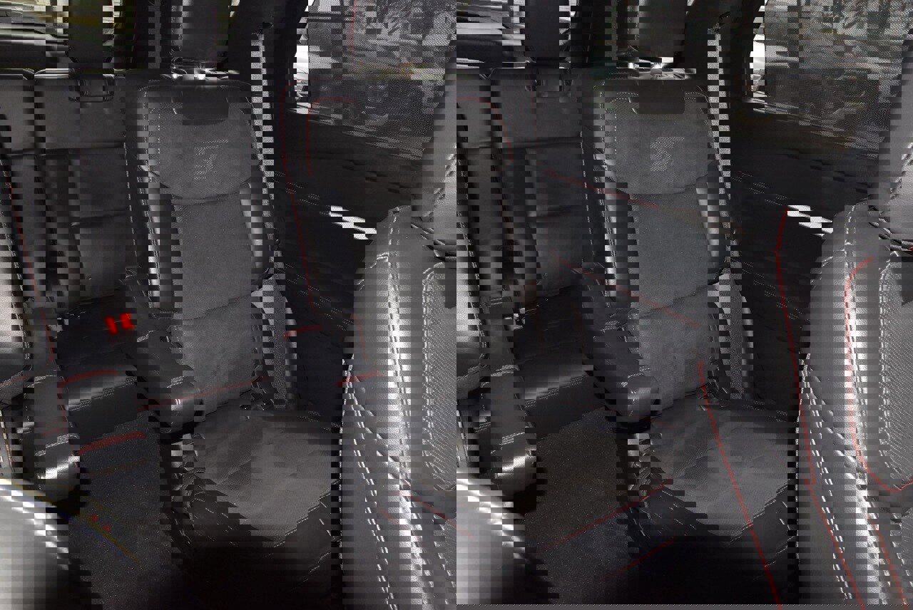 Certified 2025 Ford Explorer ST image 23