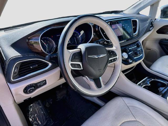 Used 2021 Chrysler Pacifica Limited w/ Premium & Safety Sphere Group AWD/4WD image 9