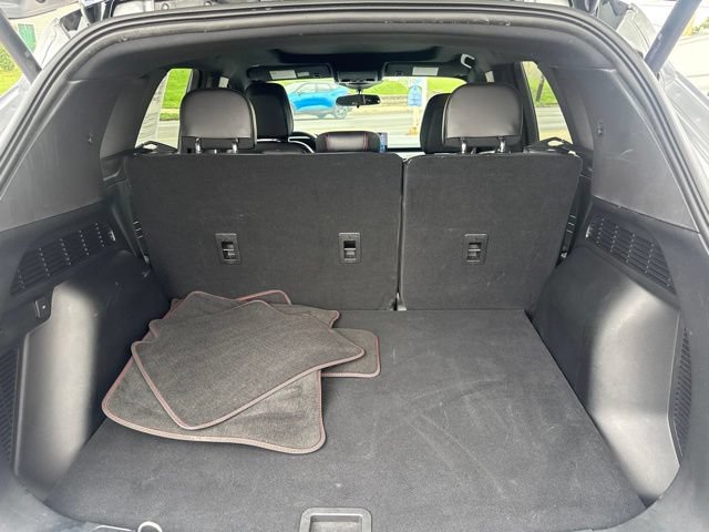 Certified 2023 Ford Escape ST-Line w/ Tech Pack #1 AWD/4WD image 40