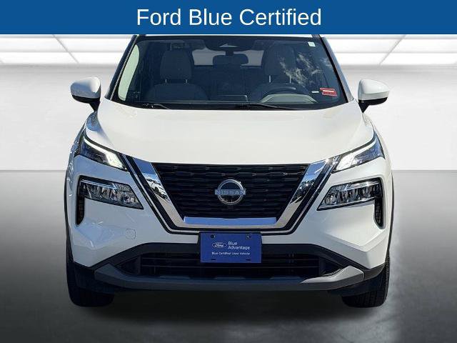 Used 2023 Nissan Rogue SV AWD/4WD image 2