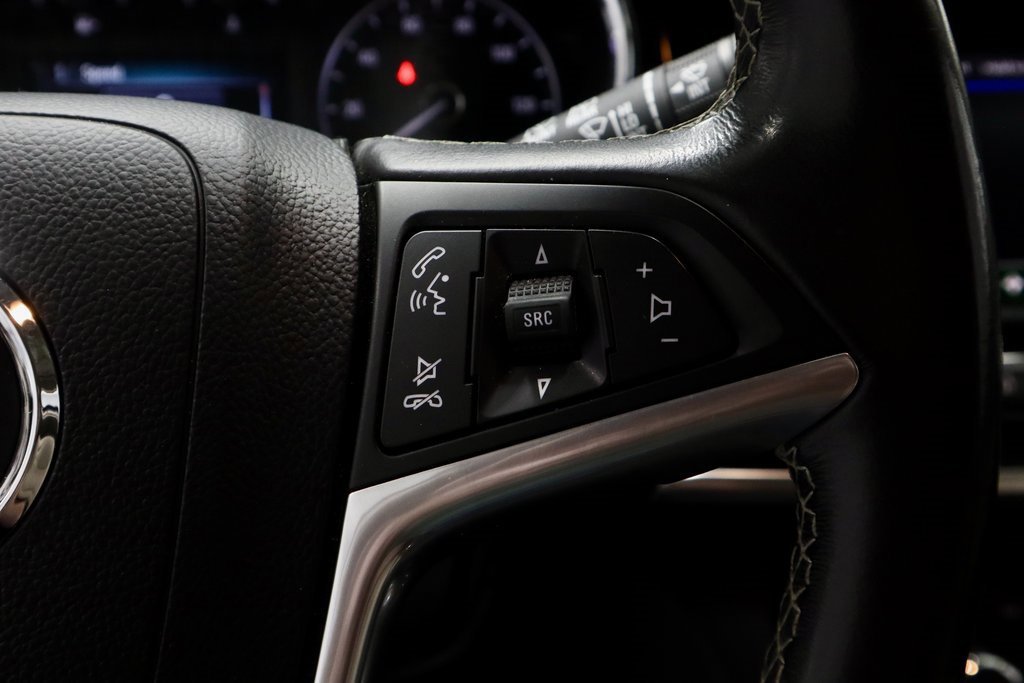 Used 2021 Buick Encore Preferred image 28