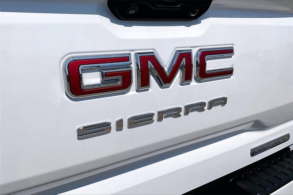 Used 2023 GMC Sierra 1500 Elevation image 27