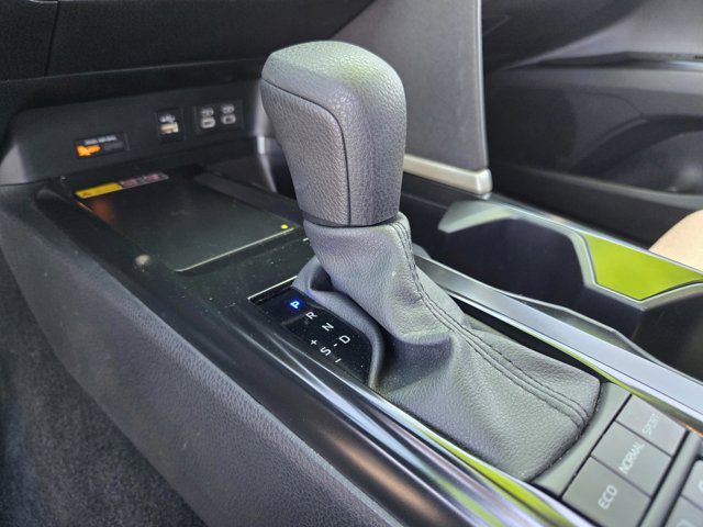 Used 2025 Toyota Camry LE FWD image 23