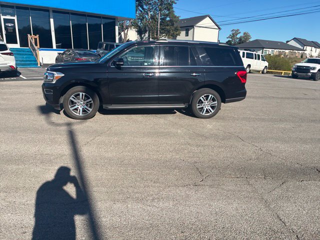 Certified 2024 Ford Expedition Limited RWD image 17