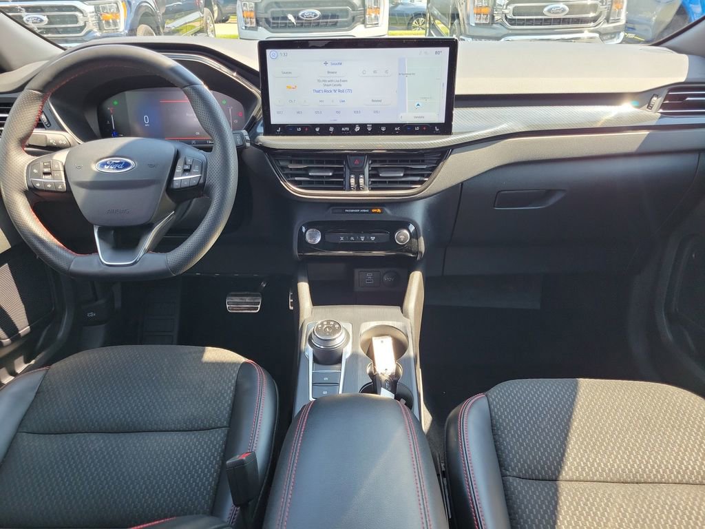 Certified 2023 Ford Escape ST-Line w/ Tech Pack #1 AWD/4WD image 11
