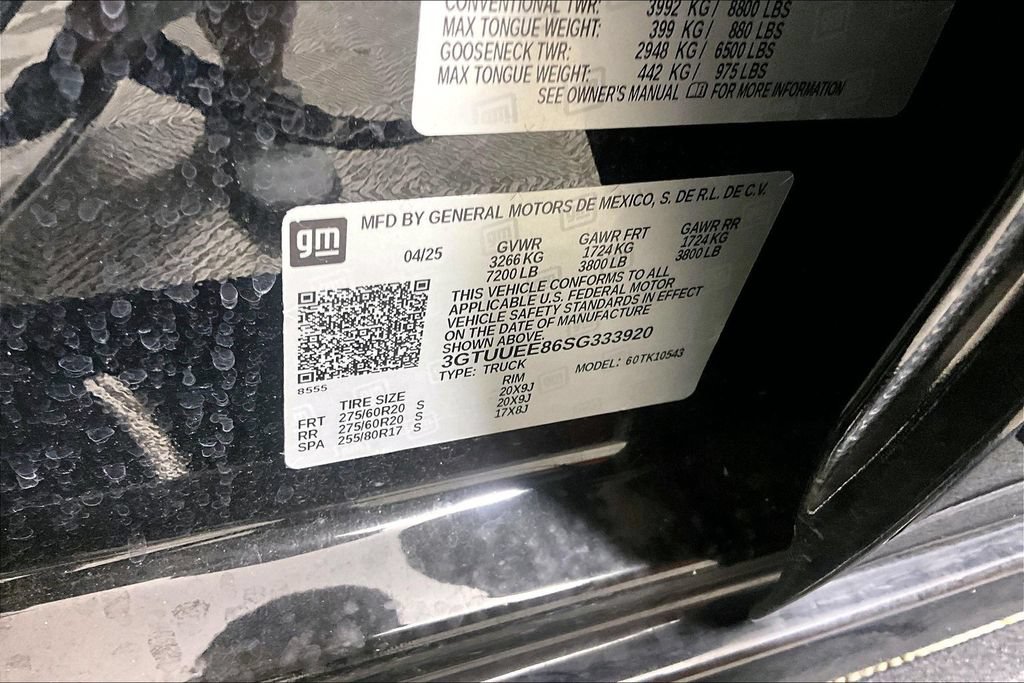 Used 2025 GMC Sierra 1500 AT4 w/ AT4 Premium Package AWD/4WD image 26