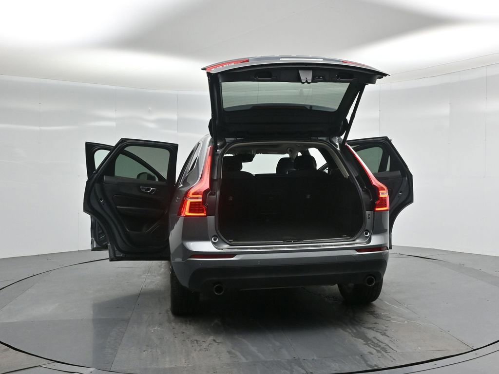 Used 2020 Volvo XC60 T5 Momentum w/ Protection Package Premier image 60