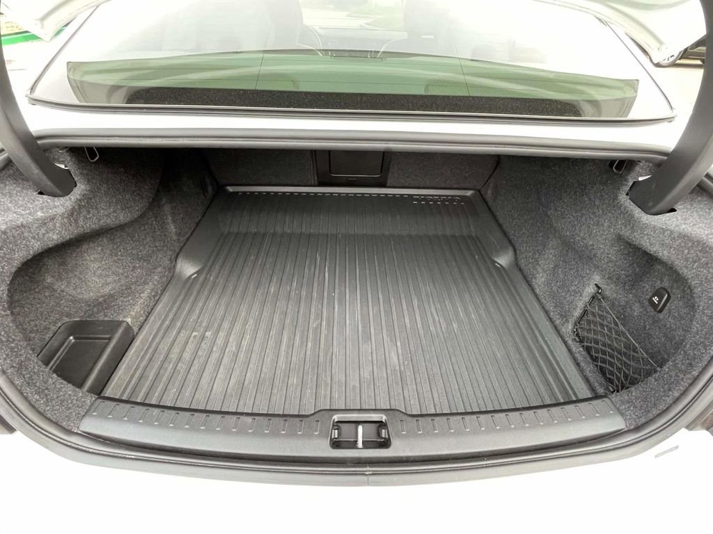 Used 2021 Volvo S60 T5 Momentum w/ Advanced Package image 10