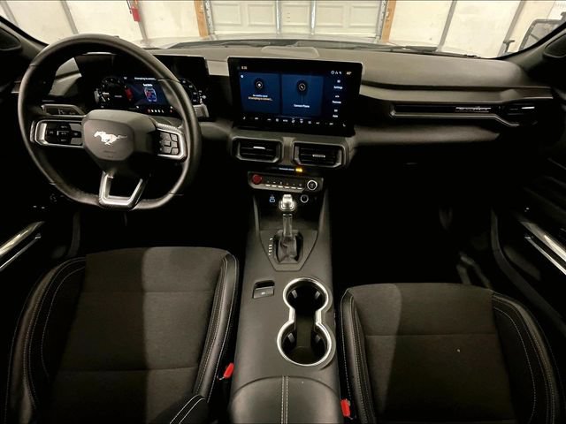 Certified 2025 Ford Mustang Coupe RWD image 14